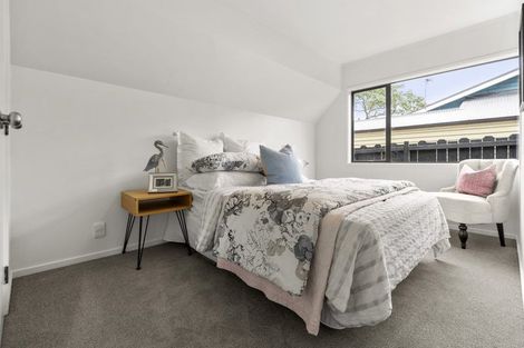 Photo of property in 2/94 Norwood Road, Bayswater, Auckland, 0622