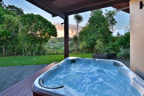 Photo of property in 1453 East Coast Road, Redvale, Albany, 0794