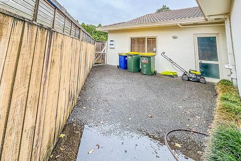 Photo of property in 67 Balmain Road, Birkenhead, Auckland, 0626