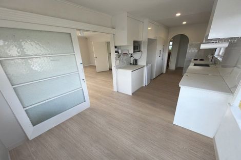 Photo of property in 1 Rembrandt Place, Opaheke, Papakura, 2113