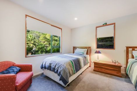 Photo of property in 5 Milton Terrace, Picton, 7220