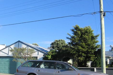 Photo of property in 2 Bouverie Street, Petone, Lower Hutt, 5012