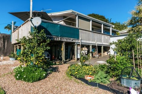 Photo of property in 14 Waitai Road, Ostend, Waiheke Island, 1081