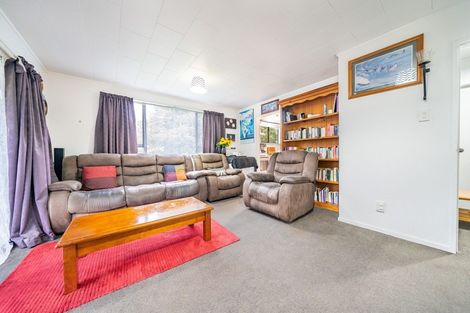 Photo of property in 15a Amber Grove, Birchville, Upper Hutt, 5018