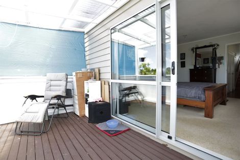Photo of property in 78 Arran Road, Browns Bay, Auckland, 0630