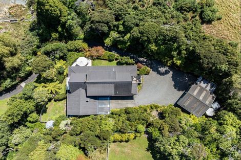 Photo of property in 33 Paremata Haywards Road, Pauatahanui, Porirua, 5381