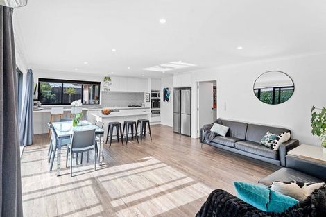 Photo of property in 34 Bradwell Crescent, Halswell, Christchurch, 8025