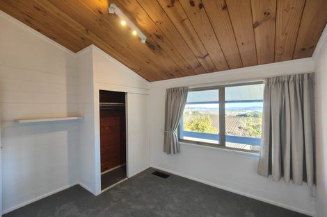 Photo of property in 75 Major Drive, Kelson, Lower Hutt, 5010