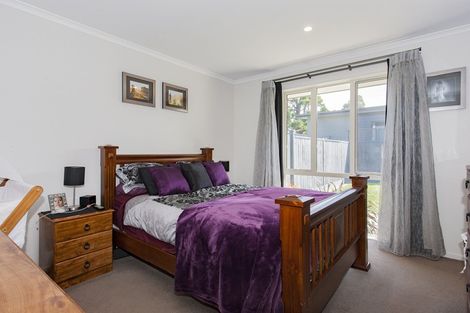 Photo of property in 187b High Street, Oxford, 7430