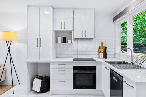 Photo of property in 2/67a Second Avenue, Kingsland, Auckland, 1021