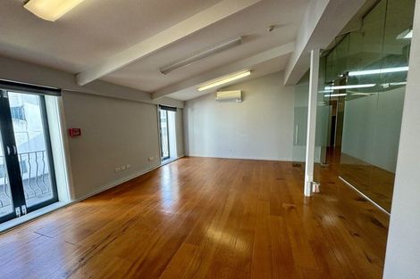 Photo of property in 54 Ponsonby Road, Karori, Wellington, 6012