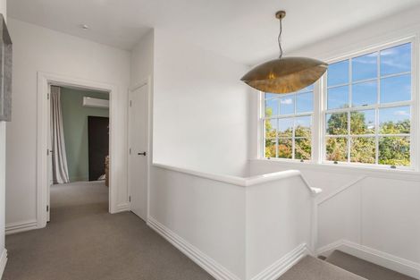 Photo of property in 65 Kotare Street, Fendalton, Christchurch, 8041