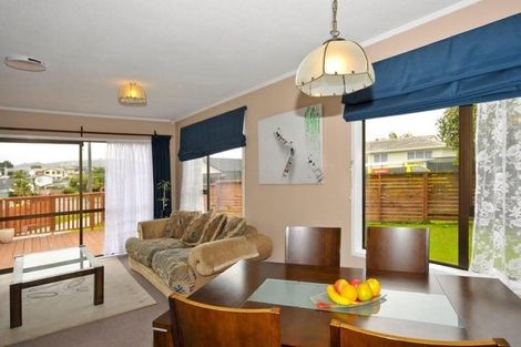 Photo of property in 1/52 Guadeloupe Crescent, Grenada Village, Wellington, 6037