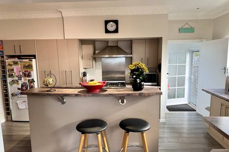 Photo of property in 152a Russell Street, Palmerston North, 4414