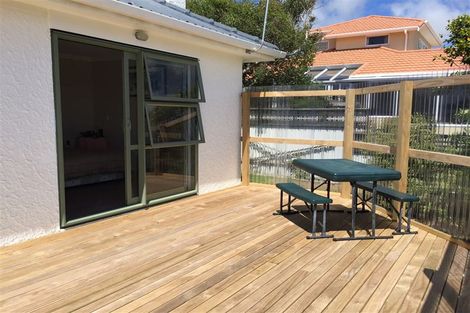 Photo of property in 52 Leslie Street, Waitara, 4320