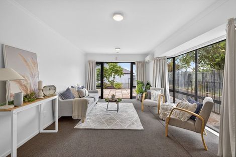 Photo of property in 182a Palmers Road, New Brighton, Christchurch, 8083