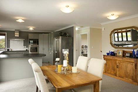 Photo of property in 2/17 Rainbow Drive, Rainbow Point, Taupo, 3330