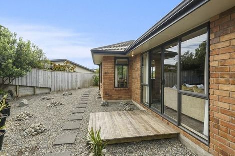 Photo of property in 22 Aotea Drive, Aotea, Porirua, 5024
