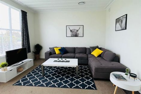 Photo of property in 81 Johnson Street, Milton, 9220