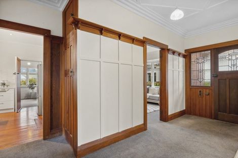 Photo of property in 160 Kenmure Road, Kenmure, Dunedin, 9011