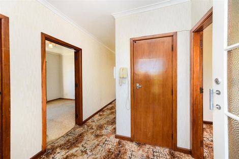 Photo of property in 27 Lower High Street, Marton, 4710