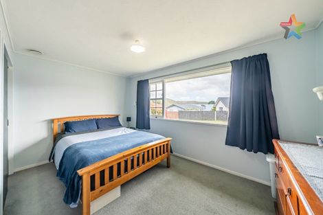 Photo of property in 32 Invercargill Drive, Kelson, Lower Hutt, 5010