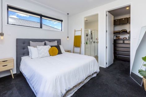 Photo of property in 17 Hopkirk Avenue, Wallaceville, Upper Hutt, 5018