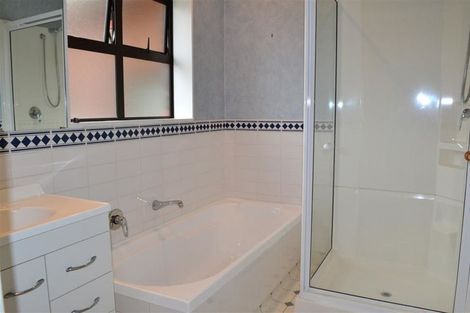 Photo of property in 17 Carlisle Street, Levin, 5510