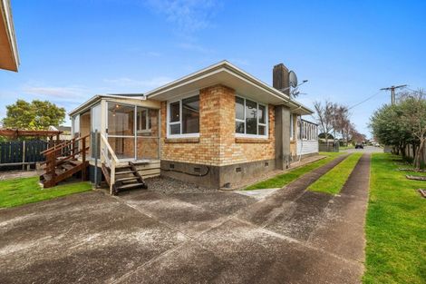 Photo of property in 18 Short Street, Otumoetai, Tauranga, 3110