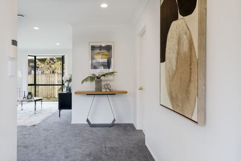 Photo of property in 22a Martin Jugum Lane, Ranui, Auckland, 0612