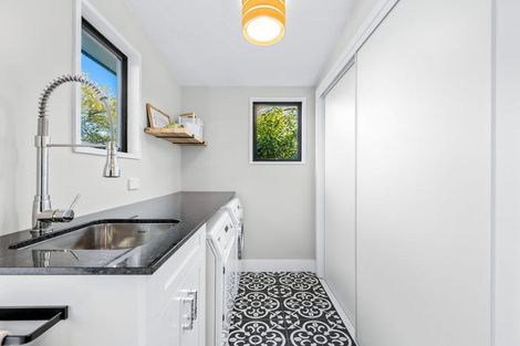 Photo of property in 24 Broad Street, Southbridge, 7602