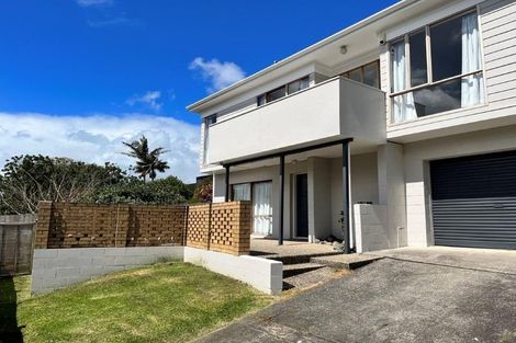 Photo of property in 12a Prince Regent Drive, Half Moon Bay, Auckland, 2012