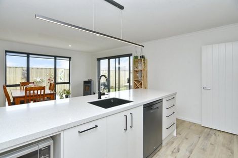 Photo of property in 5 Clare Street, Woodend, 7610