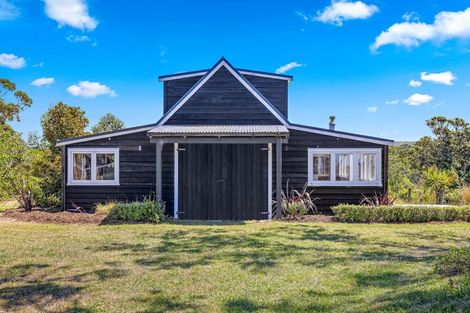 Photo of property in 23 Tatham Road, Ti Point, Warkworth, 0985