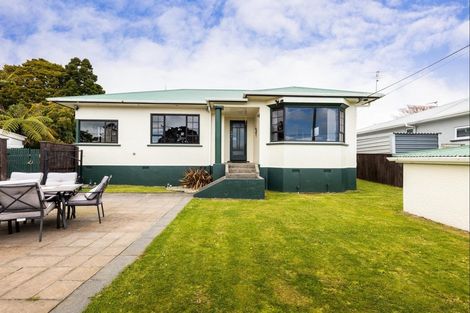 Photo of property in 7 Wicksteed Street, Vogeltown, New Plymouth, 4310