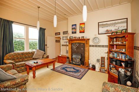 Photo of property in 3 Hereford Street, West End, Palmerston North, 4410