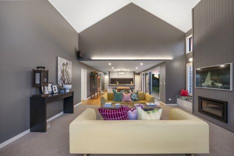 Photo of property in 16 Saint Thomas Avenue, Pyes Pa, Tauranga, 3112