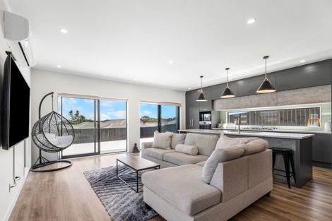 Photo of property in 16 Otohikawa Avenue, Glenbrook, Waiuku, 2681