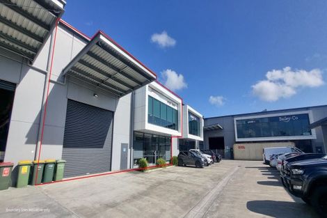 Photo of property in 201 Parker Road, Oratia, Auckland, 0604