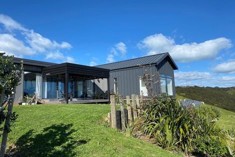 Photo of property in 34 Margaret Reeve Lane, Waiheke Island, 1971