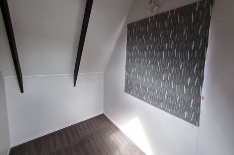 Photo of property in 85 Birkdale Road, Birkdale, Auckland, 0626