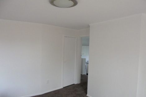 Photo of property in 132a Kelburn Parade, Kelburn, Wellington, 6012