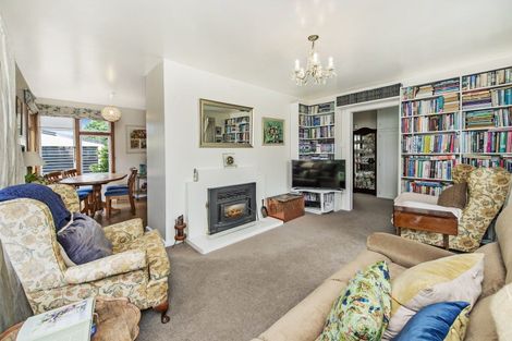 Photo of property in 9 Ngata Place, Hei Hei, Christchurch, 8042