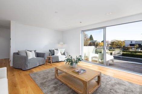 Photo of property in 1/360 Montreal Street, Christchurch Central, Christchurch, 8013