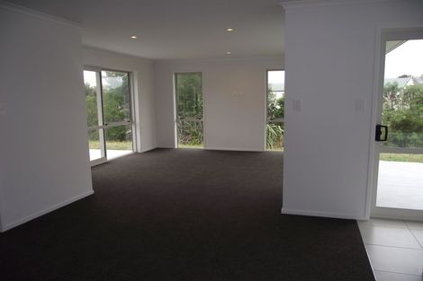 Photo of property in 24 Reel Road, Athenree, Waihi Beach, 3611