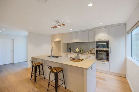 Photo of property in 152a Weatherly Road, Torbay, Auckland, 0630