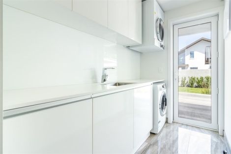 Photo of property in 43 Waiwetu Street, Fendalton, Christchurch, 8052