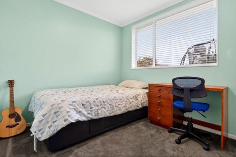 Photo of property in 31 Magnolia Drive, Waiuku, 2123