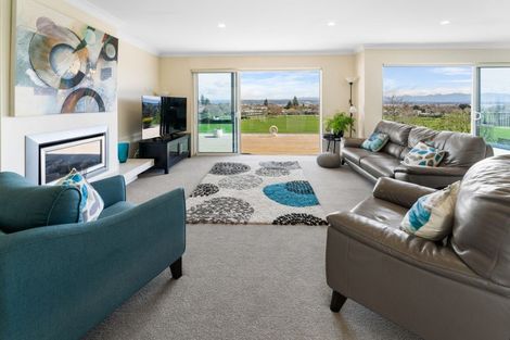 Photo of property in 12 Wiltshire Place, Stoke, Nelson, 7011