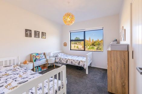 Photo of property in 360 Maharakeke Road, Waipukurau, 4281